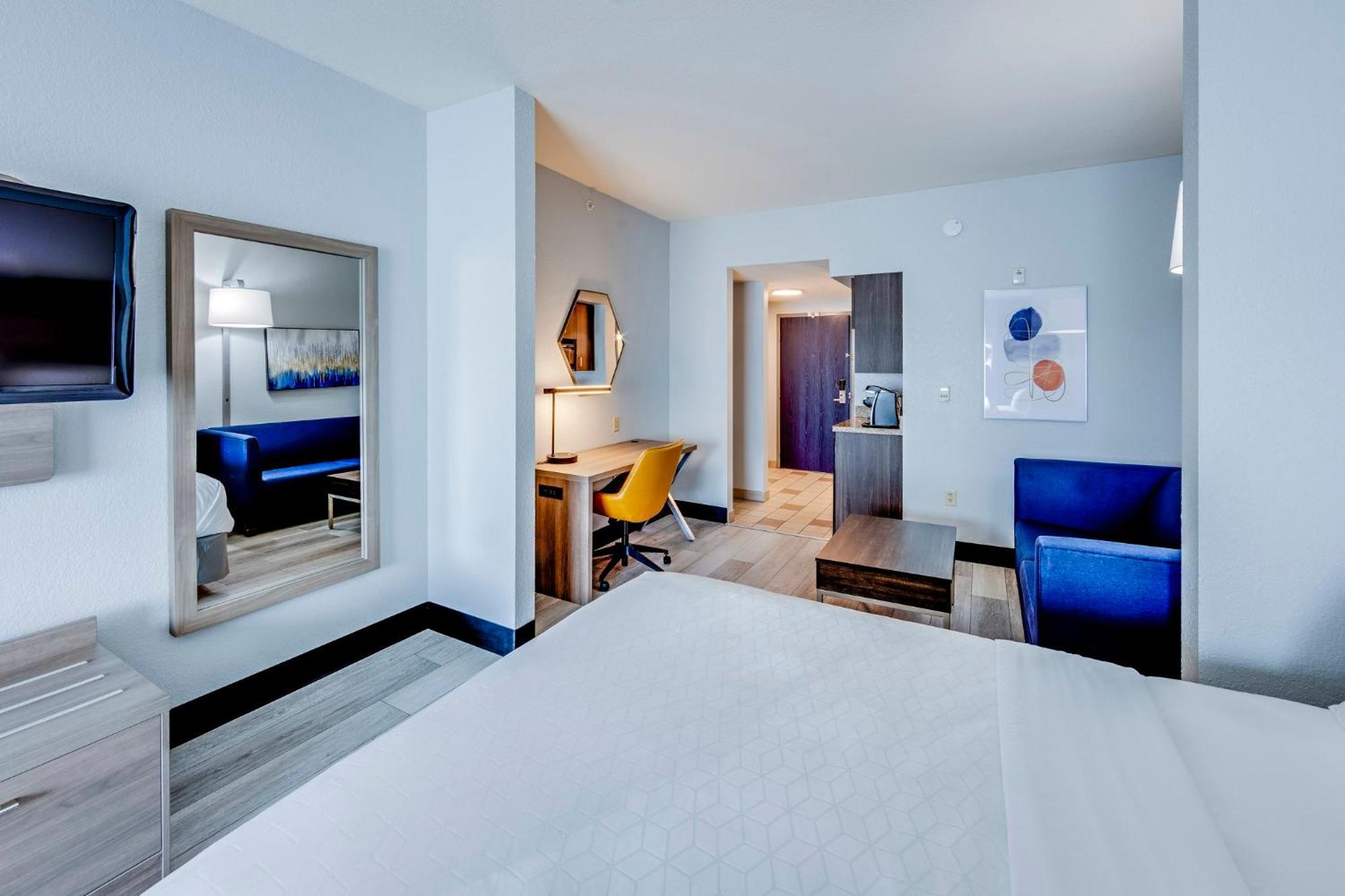 Holiday Inn Express Hotel & Suites Ohio State University- Osu Medical Center By Ihg Columbus Exterior photo